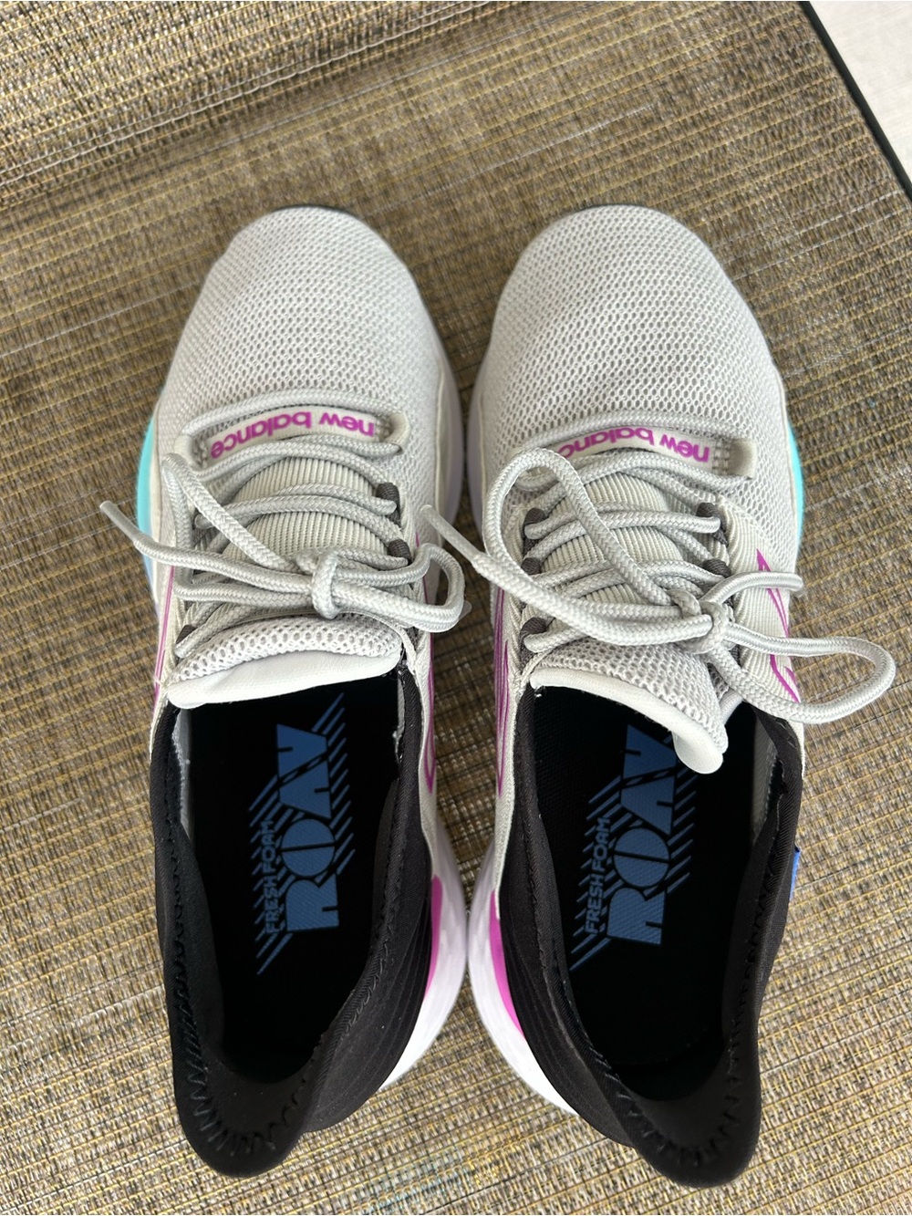 Like New Balance size 7.5 Fresh Foam Roav Sneakers Running Black Gray Pink shoes - Picture 5 of 7
